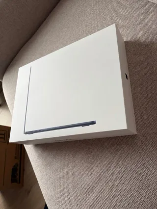 MacBook Air M4 13 PRECINTADO