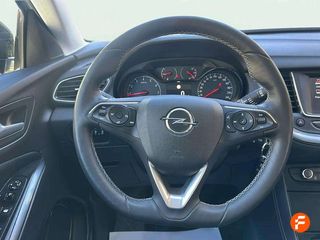 Opel Grandland X 1.2 Turbo Design & Tech