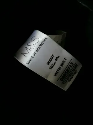 Pantalones cargo negros Marks & Spencer Talla 50