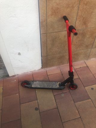 Patinete Bestial Wolf Rojo