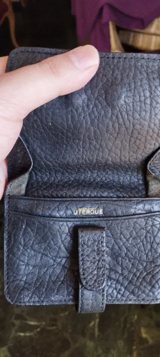 Cartera Uterqüe vintage negra