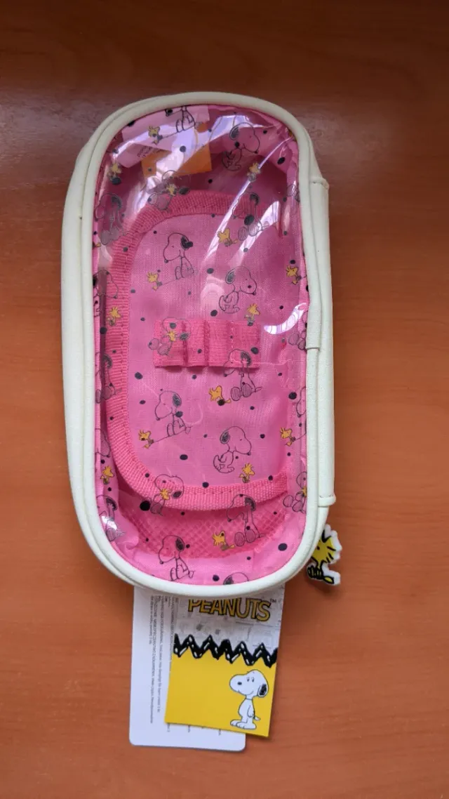 Estuche y Libreta Snoopy Peanuts