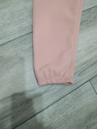 Pantalón rosa mujer,con bolsillos
