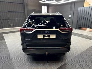 Toyota Rav4 2.5l 220H Advance