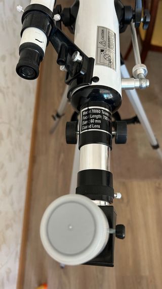 Telescopio ALSTAR con trípode
