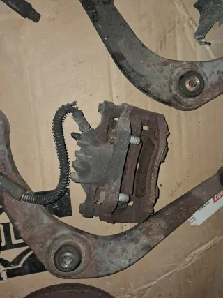 Pinzas, Brazos y Suspensión Peugeot 206 GTI