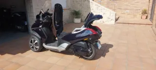 Peugeot Metropolis 400i año 2019 24500km