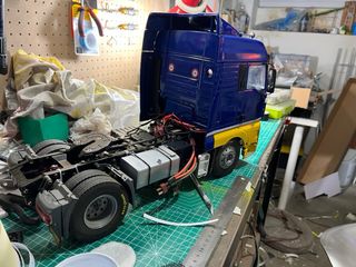 Camion RC MAN TGX Tamiya