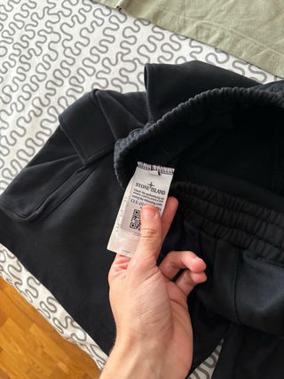 Conjunto Stone Island Camiseta y Pantalón Corto