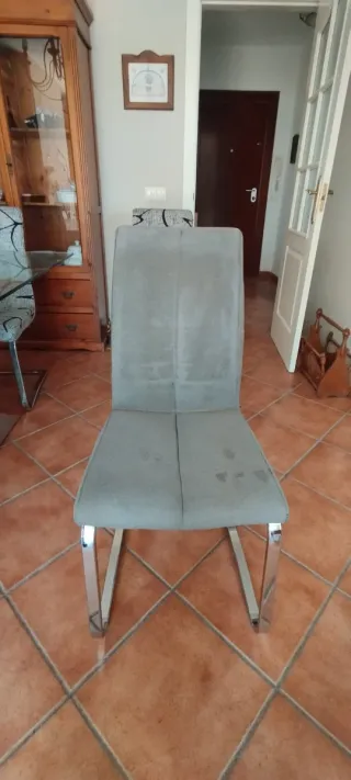 Mesa cristal moderna y 6 sillas