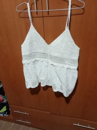 Camisa blanca de crochet