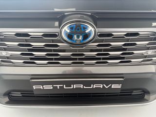 Toyota Rav4 2.5l 220H Luxury