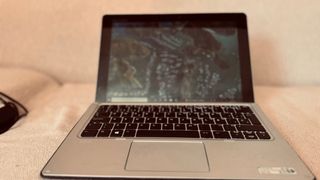 HP Elite x2 1012 G1 | Intel Core m | 12 Táctil