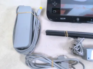 Nintendo Wii U Negra Completa