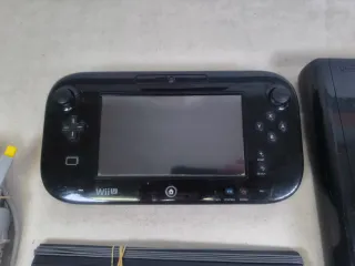 Nintendo Wii U Negra Completa