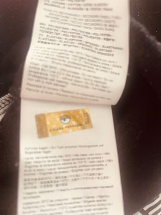 Sudadera Chiara Ferragni negra y rosa