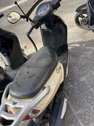 Peugeot Tweet 125 - Vendo por piezas