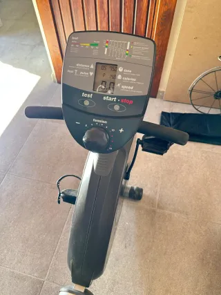 Bicicleta Estática BH Fitness