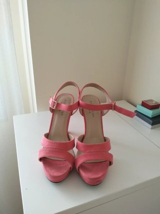 Zapatos de fiesta MENBUR color rosa