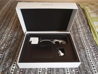 MacBook Air 13 2017 (como nuevo)