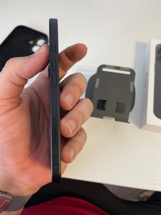 iPhone 16 128 GB Negro Casi Nuevo