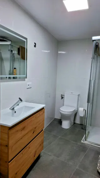 Se alquila piso en Haro