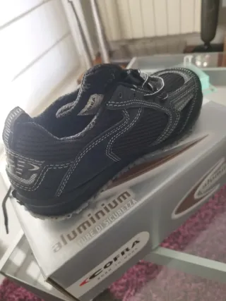 Zapatos de seguridad Cofra negros