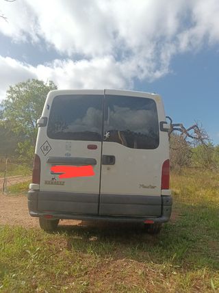 Furgoneta Camper Homologada - Renault Master