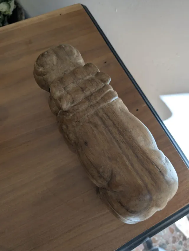 Figura hipopótamo africano madera tallada