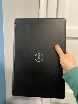 Dell 5590 i5 8GB Táctil win11