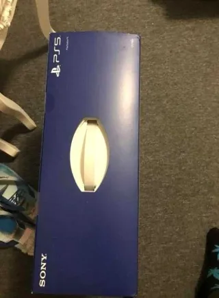 Consola PS5 + 2Mandos, Auriculares y Juegos y PS+