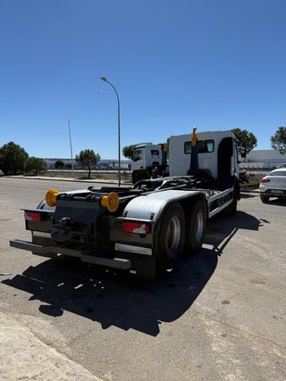 Renault 420cv 6x2