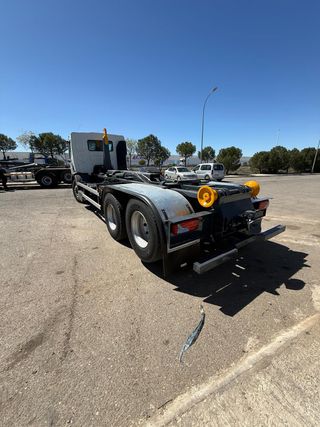 Renault 420cv 6x2