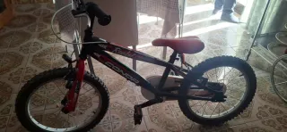 Bicicleta infantil Rocket 18