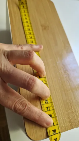 Caja organizadora de cables blanca