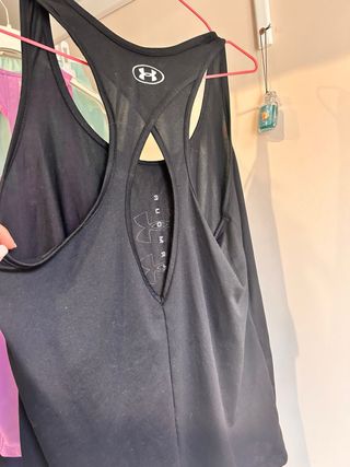 Camiseta Under Armour Negra