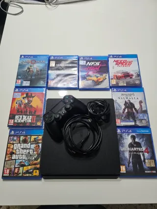 PlayStation 4 Slim + 8 Giochi PS4
