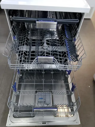 Lavavajillas Beko 3 bandejas