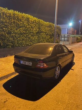 Mercedes-Benz Clase C w203