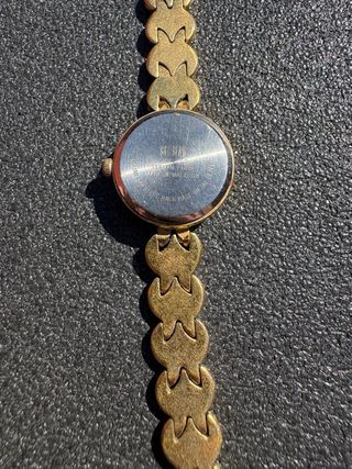 Reloj Bill Blass Dorado Mujer