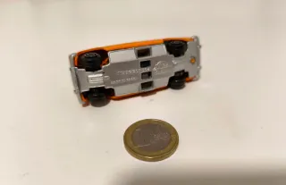 Peugeot 504 Taxi Guisval 1:64