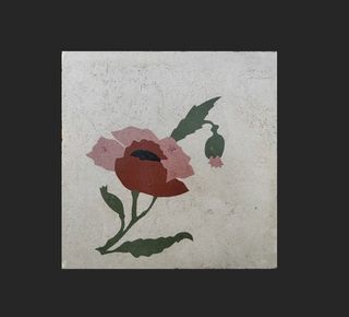 Baldosa hidráulica antigua motivo amapola