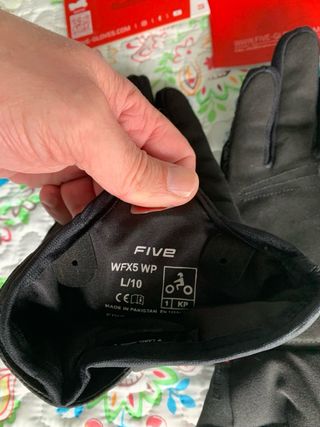 Guantes Five WFX5 Waterproof Negro