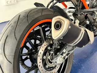KTM Duke 125 ABS