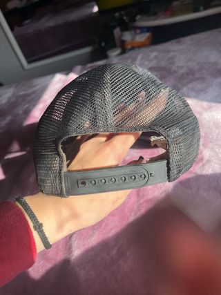 Gorra Nike Negra con puntos blancos