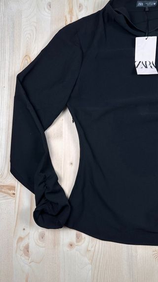 Completo Zara Maglia e Pantalone Tg M