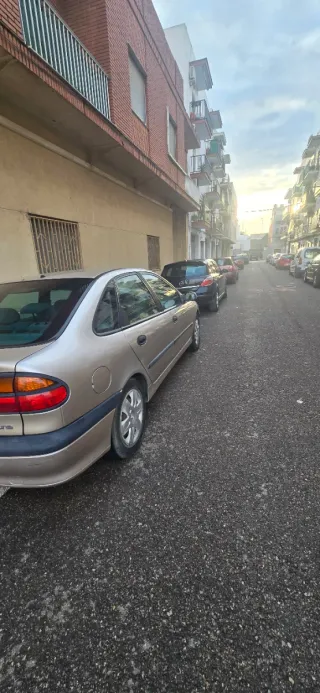 Coche Renault Laguna