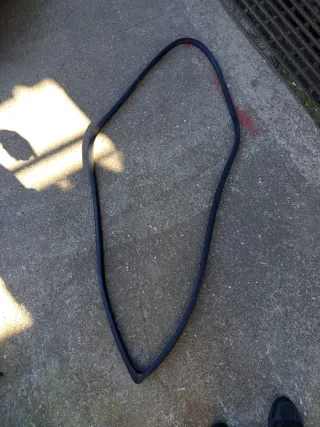 GOMA PUERTA CONDUCTOR TOYOTA COROLLA