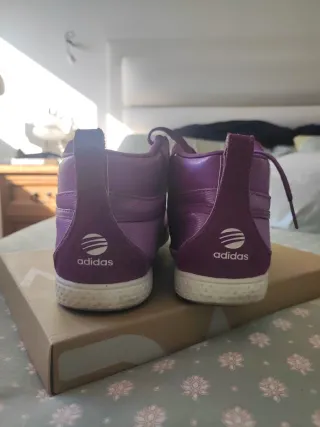 Zapatillas Adidas moradas talla 38