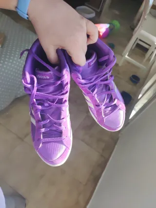 Zapatillas Adidas moradas talla 38